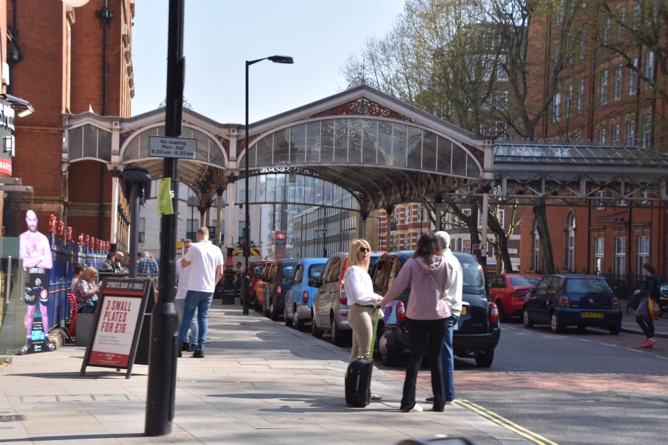 London: Private Beatles Taxi Tour - Marylebone and the Old Marylebone Town Hall stop you’ll remember later