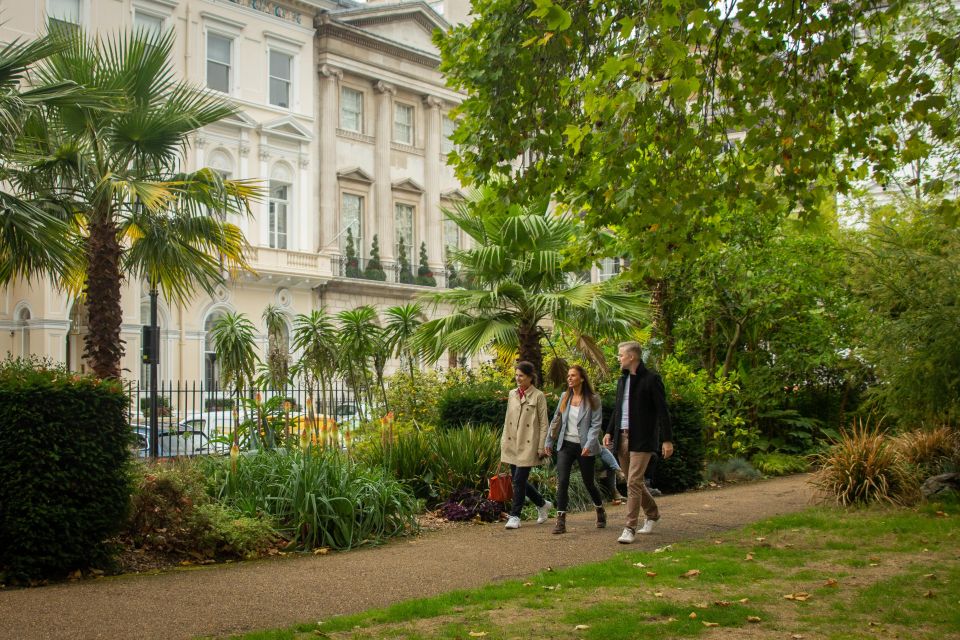London: Private Personalized Tour with a Local Host - The walking format: what it means for your comfort and time
