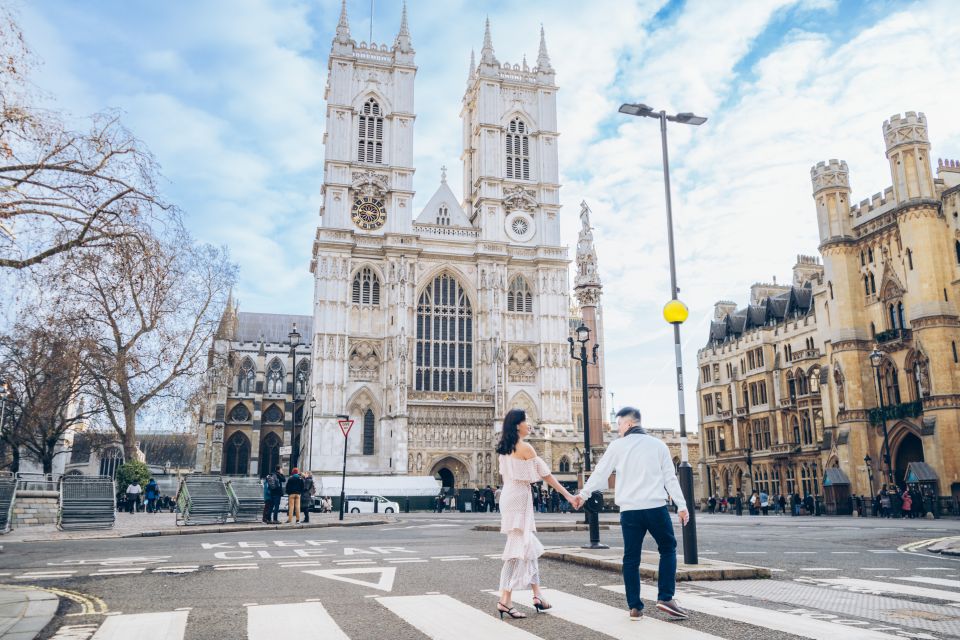 London: Private Photo Session in Westminster - Language support and how Pris approaches the shoot