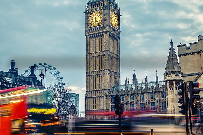 London Private Transfer from central London to Heathrow Airport - Pickup: Meet-and-Greet, Name Boards, and the 15-Minute Buffer