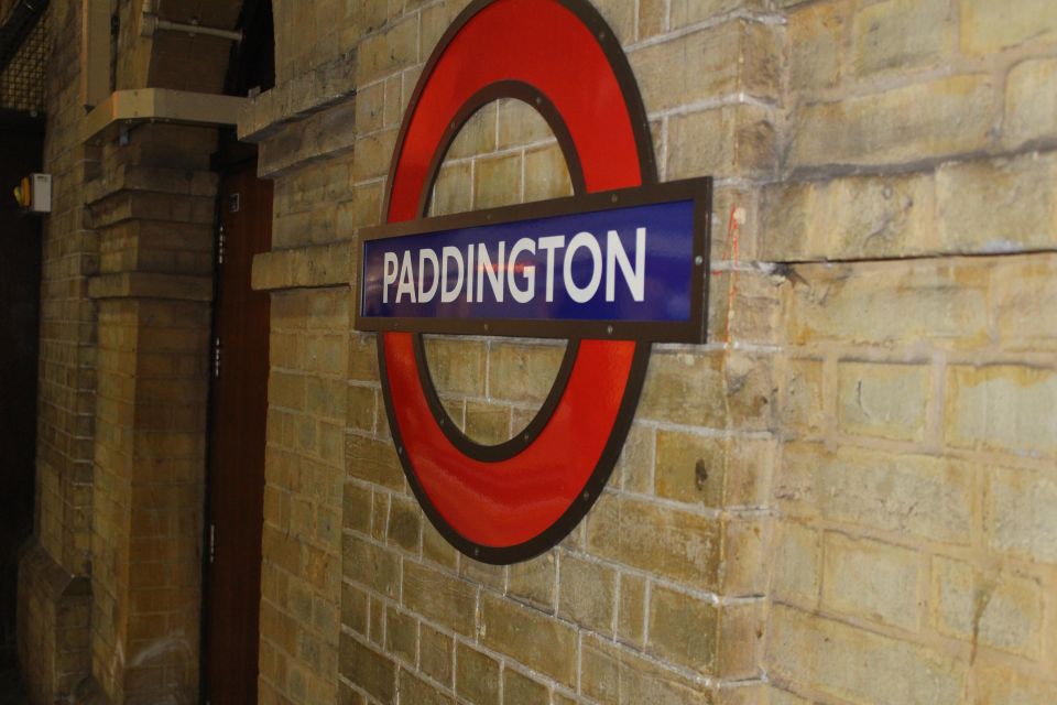 London: Private Underground and Tube Tour - Riding the oldest stretch: why “old” changes how you see it