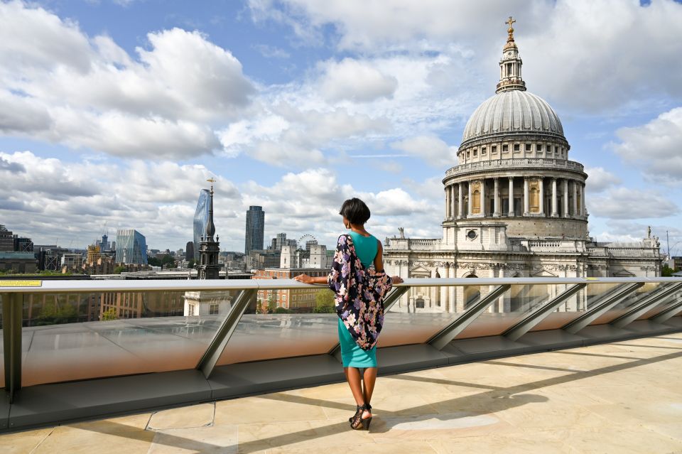 London: Professional Private Photoshoot and Edited Photos - Pose direction is the secret weapon (and why it shows up in reviews)