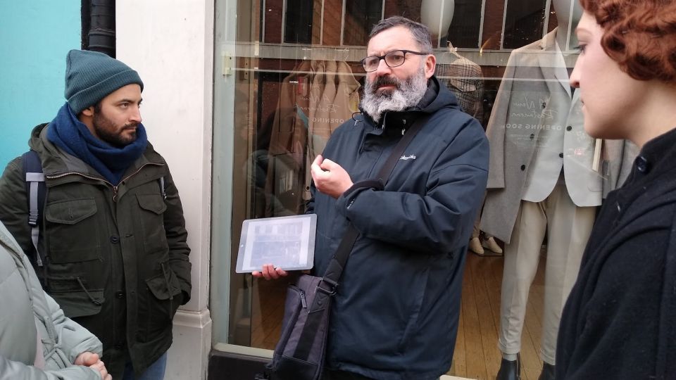 London: "Queen" Highlights Walking Tour - Royal Albert Hall and the Gig Life in London
