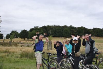 London: Royal Deer Park Bike Tour - Starting at Richmond Station: easy logistics, smooth momentum