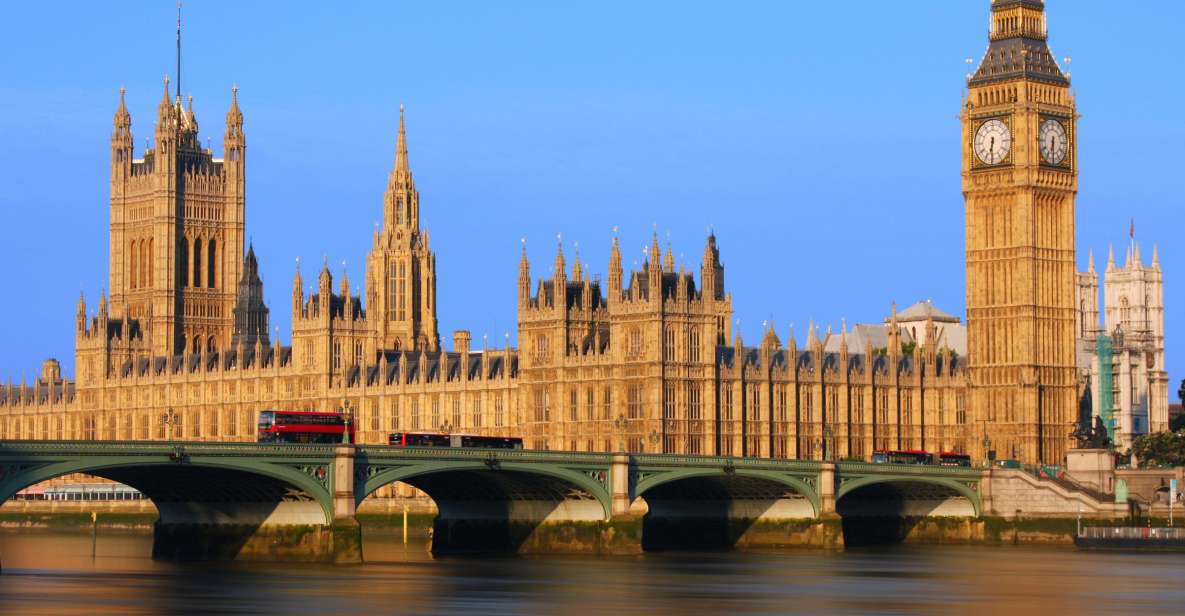 London: Royal London Tour - Parliament Square and Westminster: where the political London drama lives