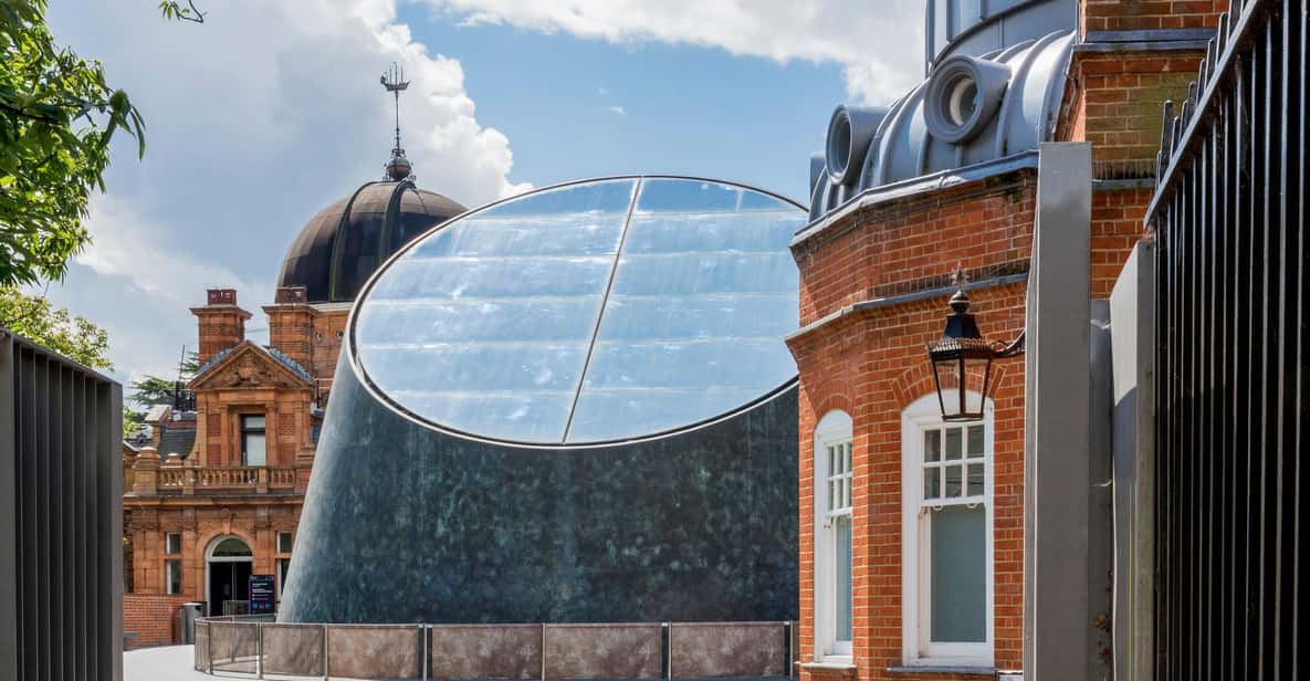London: Royal Observatory Planetarium Show Entry Ticket - What you’ll see: real space footage meets CGI