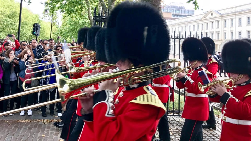 London: Royal Walking Tour with Guard Change & Royal Mews - Hearing and Comfort: The Real-World Stuff You Should Plan For