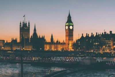 London Scavenger Hunt and Highlights Self-Guided Tour - Starting at Westminster Station: Where You Begin (and Why It Matters)