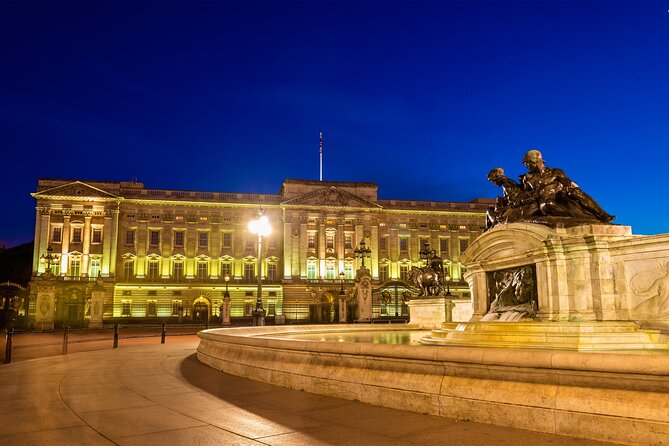 London Scavenger Hunt and Highlights Self-Guided Tour - Photo Stops and Lunch Break Strategy