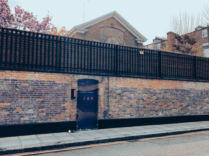 London: Secrets of Freddie Mercury Tour with a Cocktail - Mary Austin, Freddie’s last years, and the homes you can still picture