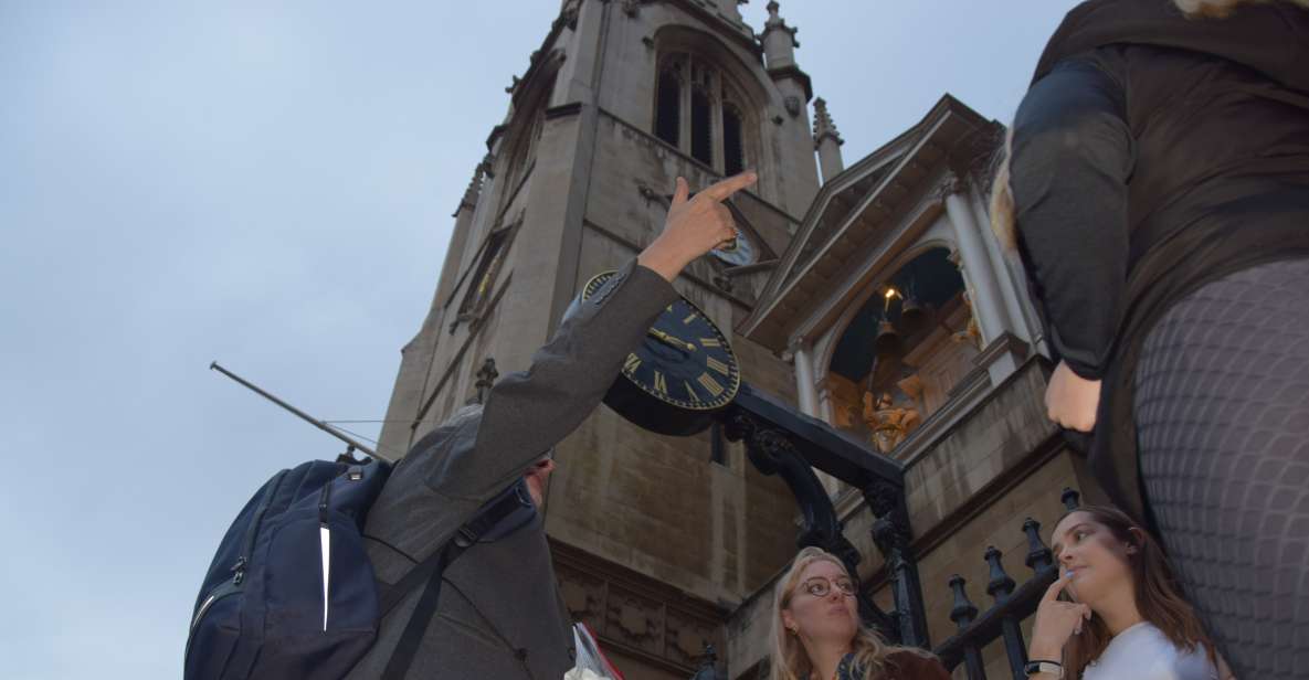 London: Serial Killers of London Guided Walking Tour - How the Tour Feels: Interactivity, Social Context, and Police Work