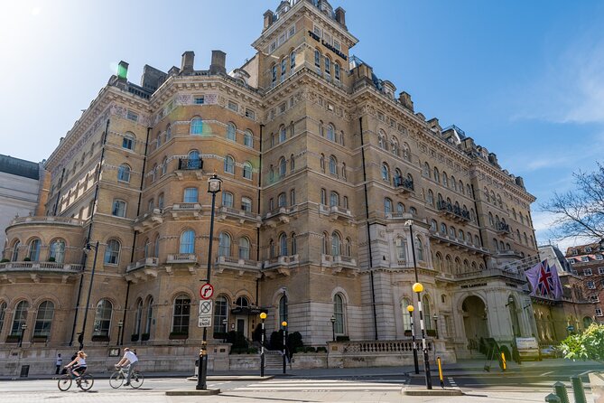 London Sherlock Holmes: Crack the Case Walking Adventure - Ending at the Sherlock Holmes Museum: story finish, optional ticket