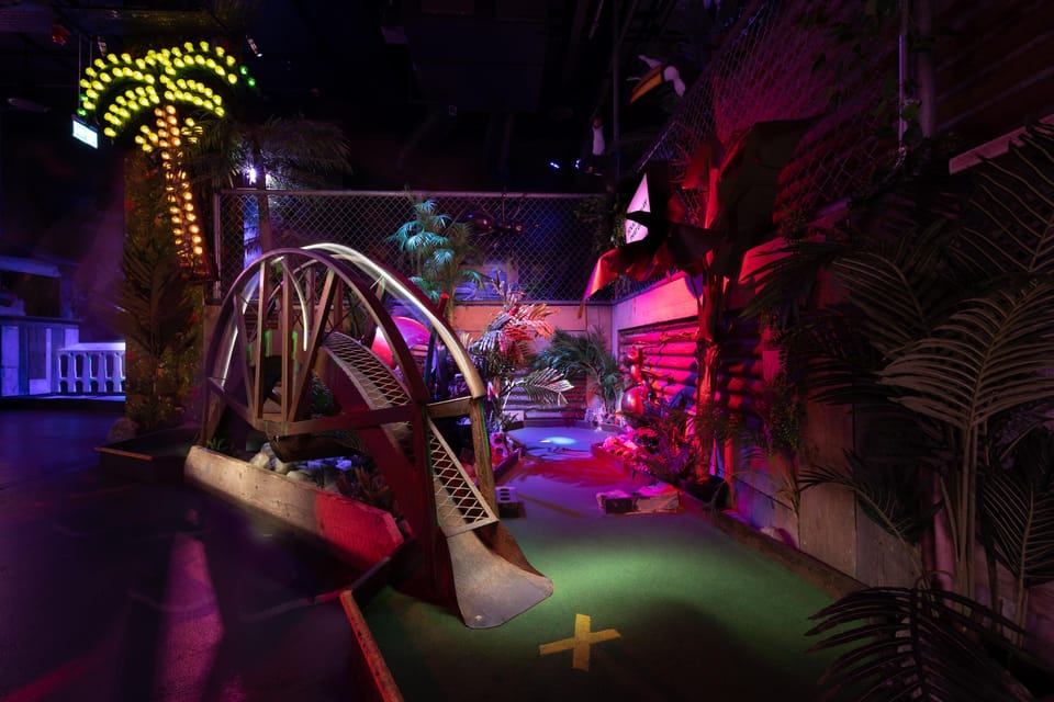 London: Shoreditch Junkyard Golf Tickets for 9 or 18 Holes - Cashless and card-friendly