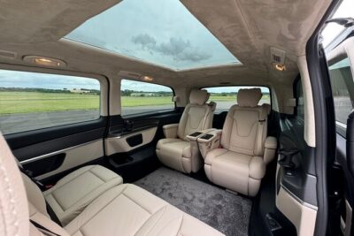 London sightseeing tour with a chauffeur driver - Price and what $685.58 buys for up to 6 people