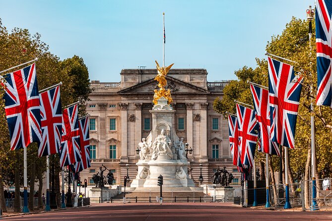 London sightseeing tour with a chauffeur driver - The real itinerary is a choose-your-day menu in London