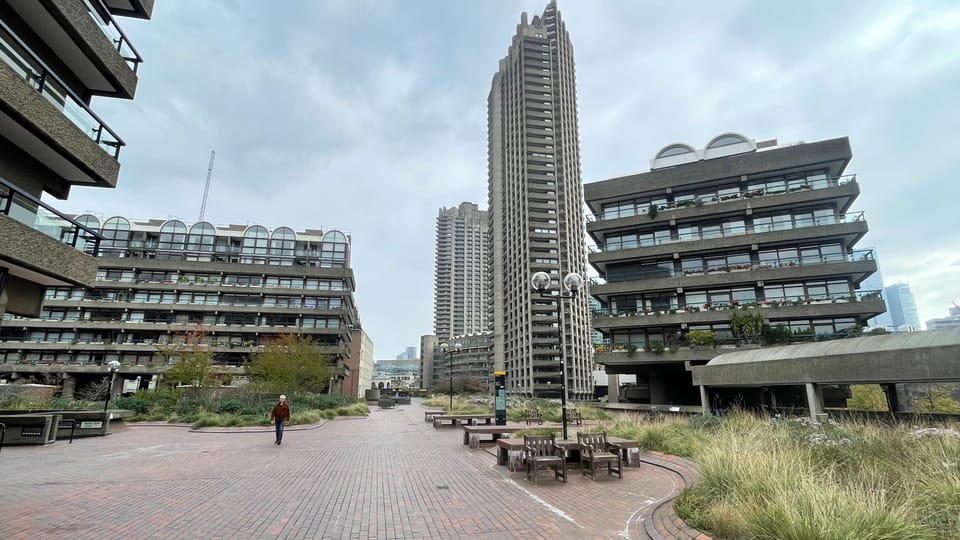 London: Slow Horses TV Series Guided Tour - Real-Life Inspirations: Why These Corners Work