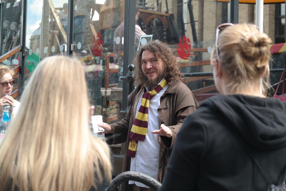 London: Small Group Harry Potter Locations Walking Tour - Leadenhall Market: the Leaky Cauldron entrance stop