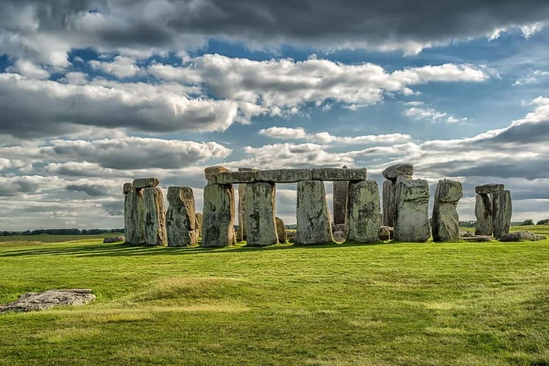 London: Small Group Stonehenge and Bath Tour & Secret Site - Royal Crescent, Austen, and Dickens: why this tour includes the outside highlights