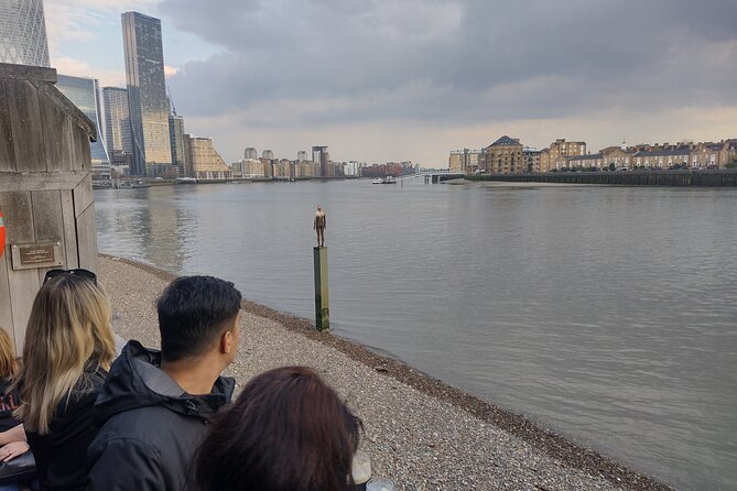 London Small Group Tour: The Pirate Pubs of Old London Half-Day - Stop 1: The Mayflower Pub and the ship-soaked port era