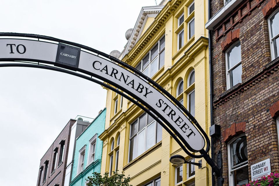 London Soho District - Guided Walking Tour 12 guests 2,5h - Music clues you can track as you walk