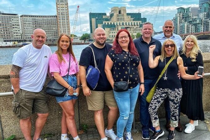 London Spy Experience with Tour Vesper Martini and Dinner - Whitehall dinner debrief: where the story turns into conversation