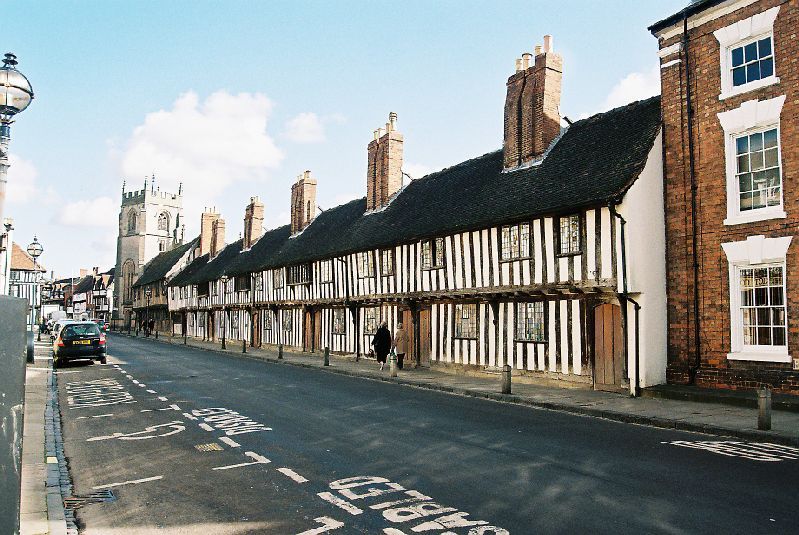 London: Stonehenge, Stratford-Upon-Avon, and Bath Day Trip - Cotswolds Drive-By: Good Countryside Views, Limited Time