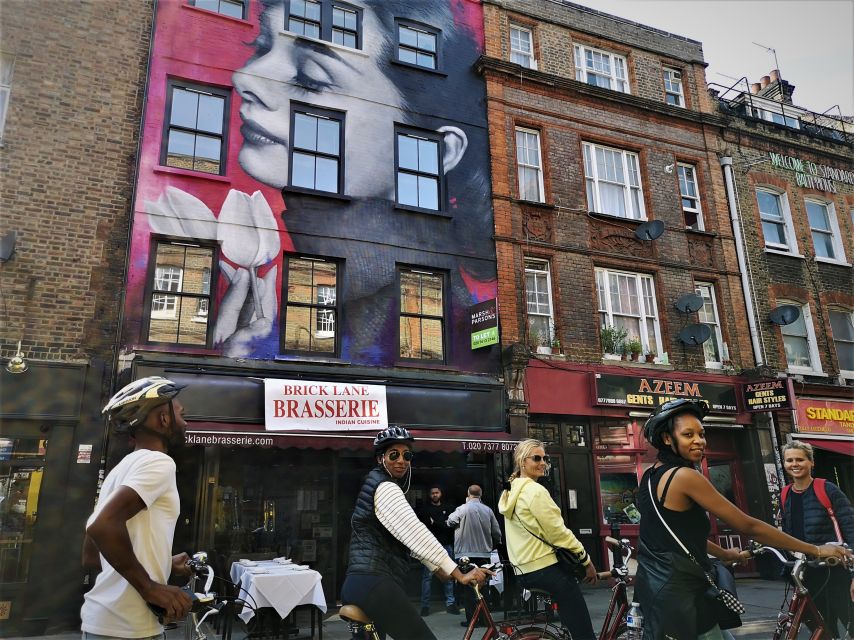 London: Street Art Bike Tour - The 10-minute break: small reset, big payoff