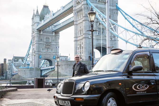 London Taxi Capital Highlights Tour - City of London: Roman walls, major towers, and classic skyline views