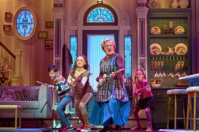 London Theatre: Mrs Doubtfire The Musical - Should you book Mrs Doubtfire in London?