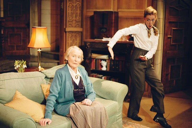 London Theatre: The Mousetrap - Getting there with a mobile ticket in central London