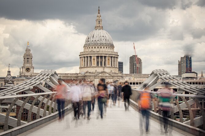 London through the lens: Iconic photo spots, hidden gems & food. - Key Points to Know Before You Go