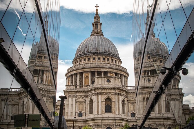 London through the lens: Iconic photo spots, hidden gems & food. - Side Streets Around the City of London: Where the Photos Get Interesting