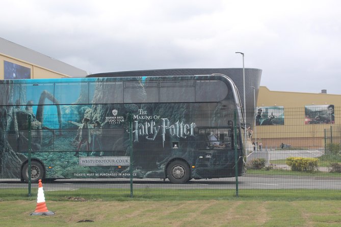 London to Harry Potter Studio Private Round-Trip Transfer - Private door-to-door rides to Warner Bros. Studio (and why it matters)