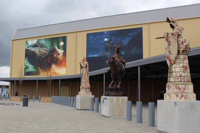 London to Harry Potter Studio Private Round-Trip Transfer - The studio day in Leavesden: planning your return pickup so it doesn’t cost extra