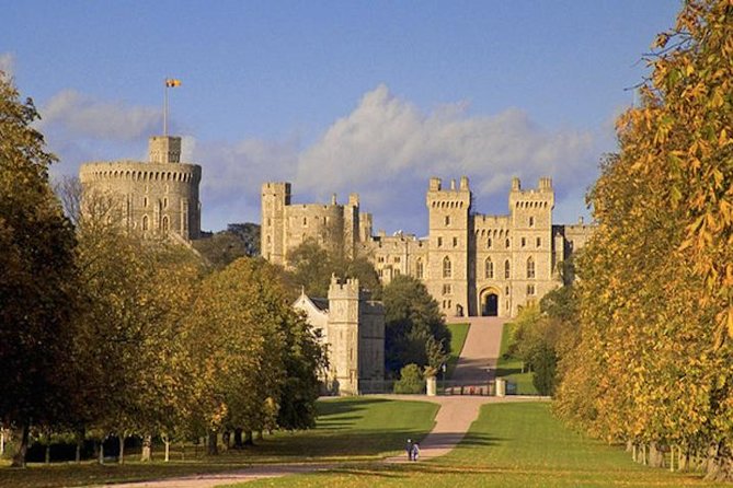 London to Southampton Cruise Port Via Windsor Castle - The Drive South: Getting Clued In on the Way to Southampton