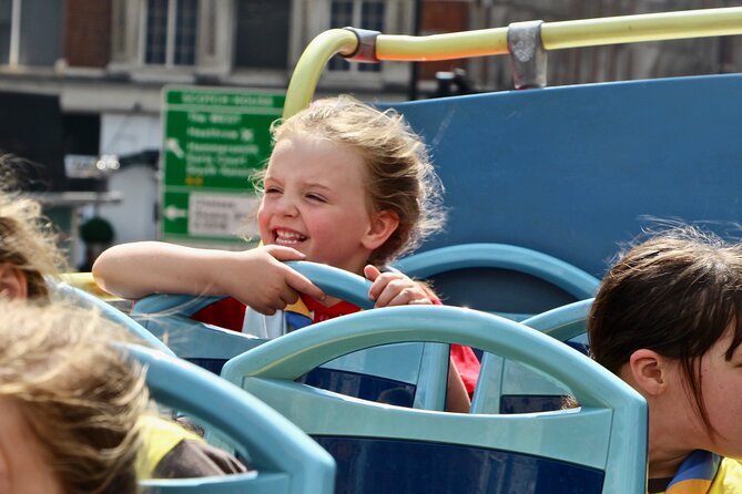 London Tootbus Kids Tour with Bespoke Live Guided Commentary - Getting on at Charles II Street: Quick Logistics, Fewer Headaches