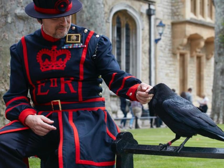 London: Top 30 Sights Walking Tour and Tower of London Entry - Westminster on foot: Downing Street, Westminster Abbey, Big Ben