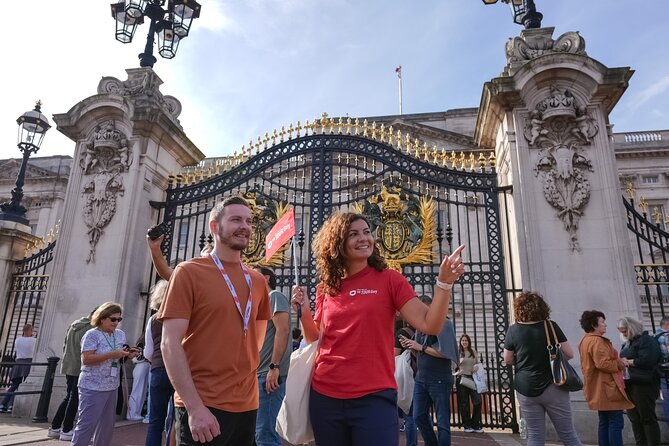 London Tour: Changing of the Guard, Westminster Abbey & Tower - A full-day royal loop through Westminster, the Thames, and the Tower
