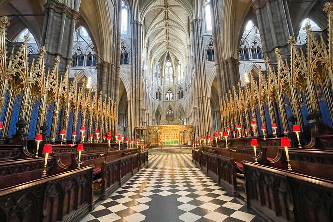London Tour: Changing of the Guard, Westminster Abbey & Tower - Westminster Abbey without ticket-line stress