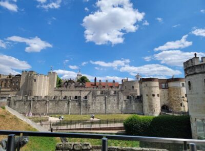London: Tower of London Guided Tour with Boat Ride - The guided route through inner ward, outer ward, and White Tower