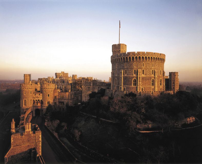 London: Transfer to Southampton with Windsor Castle Visit - How the Southampton handoff works (and why it reduces your stress)