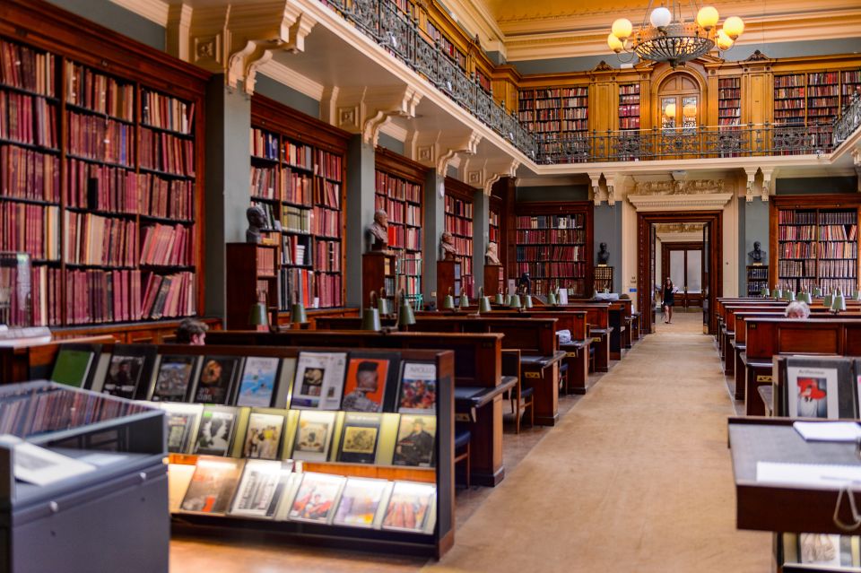 London: Victoria and Albert Museum Private Guided Tour - Why a private V&A guide changes the whole day