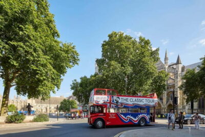 London Vintage Bus Tour: Live Comedy Sightseeing Show - The 1 hour 15 minute loop: how much you can actually see