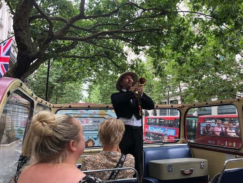 London Vintage Bus Tour: Live Comedy Sightseeing Show - Lord Larksford and Cheeksworth: the best kind of guide
