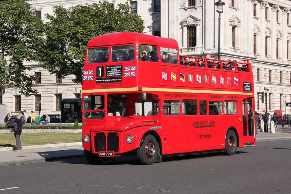 London Vintage Bus Tour, Thames Cruise, Fish & Chips - Buckingham Palace and the Changing of the Guard: the moment that people plan for
