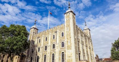 London: VIP Tower of London & Tower Bridge Early-Access Tour - Meeting at Tower Hill: the one detail that can make or break your morning