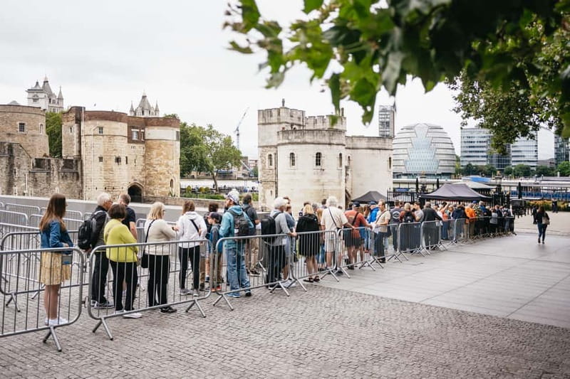 London: VIP Tower Opening Ceremony, Crown Jewels & Cruise - What to do if you’re short on time