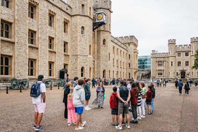 London: VIP Tower Opening Ceremony, Crown Jewels & Cruise - A VIP Tower morning starts with the Opening Ceremony