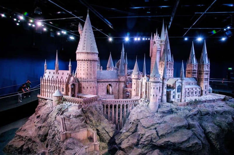 London: Warner Bros. Studio Tour with Transfers - London Pick-Up at Victoria: Getting Started Without Stress