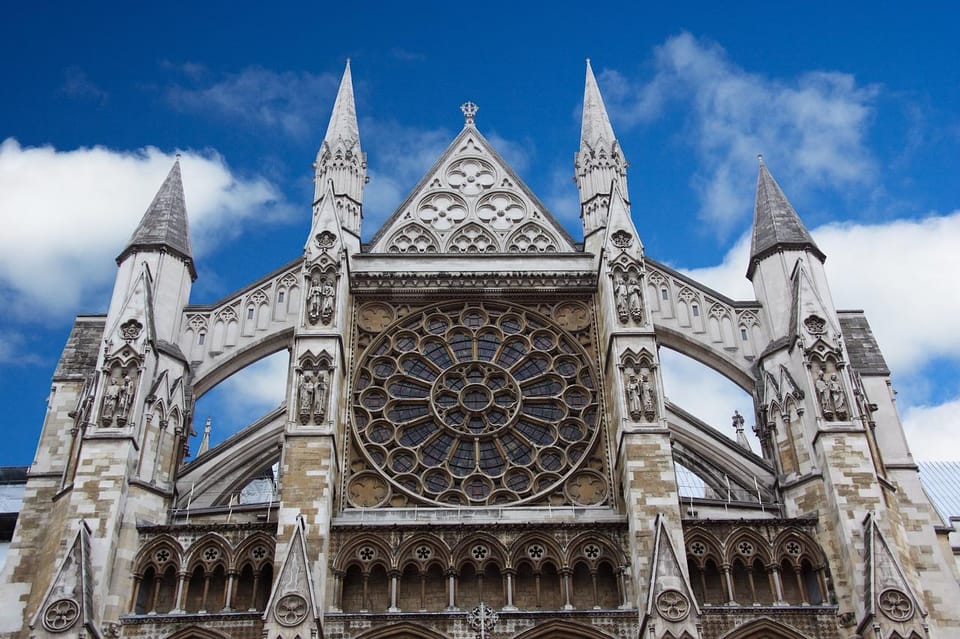 London: Westminster Abbey, Big Ben, Buckingham Palace Tour - Westminster Abbey with priority entry: what you gain by skipping the line